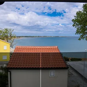 Apartment Sunshine Bay